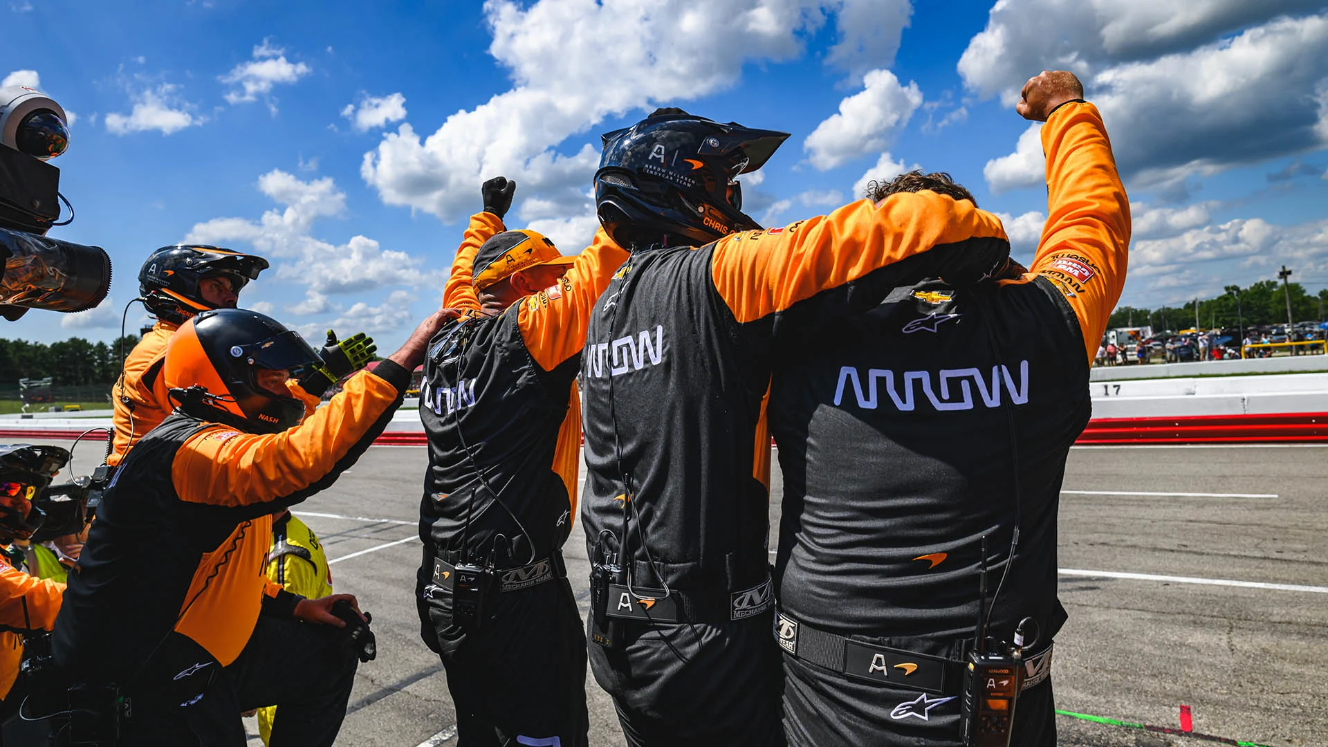 Indycar - 2024 - Grand-prix-at-mid-ohio - Gallery-2024-indy-200-at-mid-ohio - Post-race Crew Celebrations Indy 200 at Mid-Ohio - 0