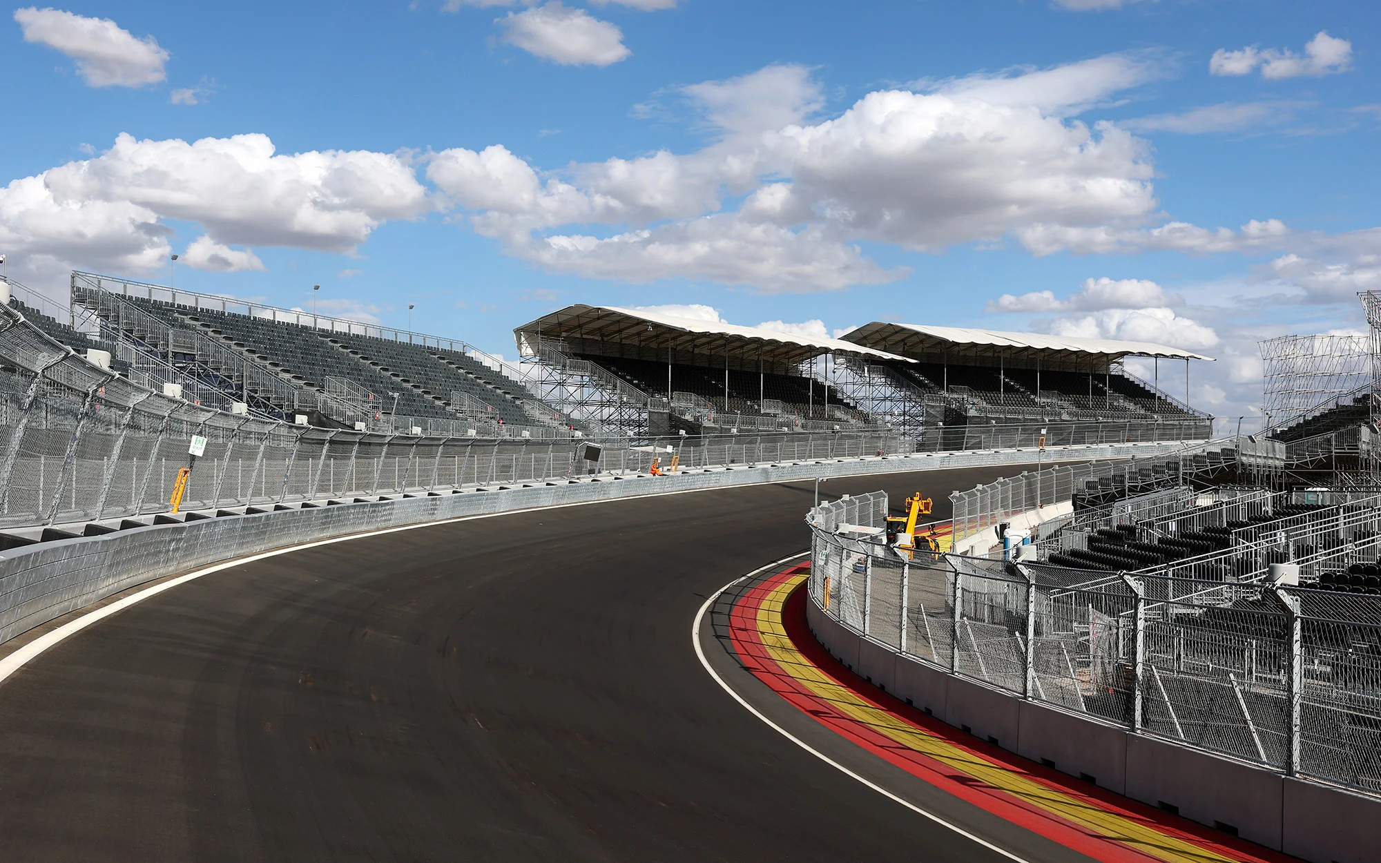 Madring grandstands