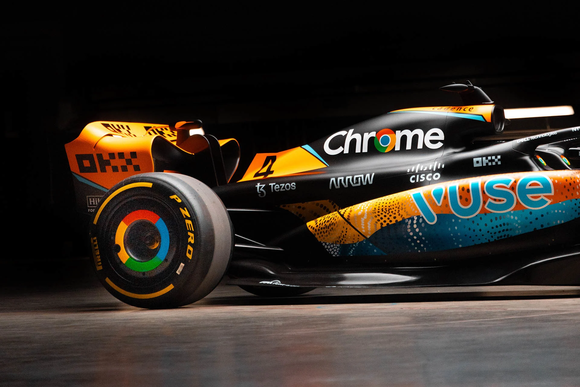 Formula-1 - 2023 - Abu-dhabi-grand-prix - Applying-a-livery-against-the-clock - All the details  - 1