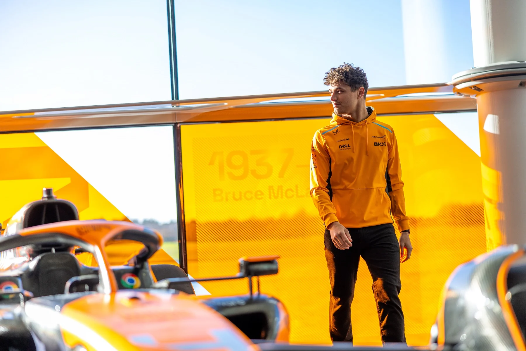 Formula-1 - 2024 - Why-lando-renewed - Behind the scenes Lando renews - 2