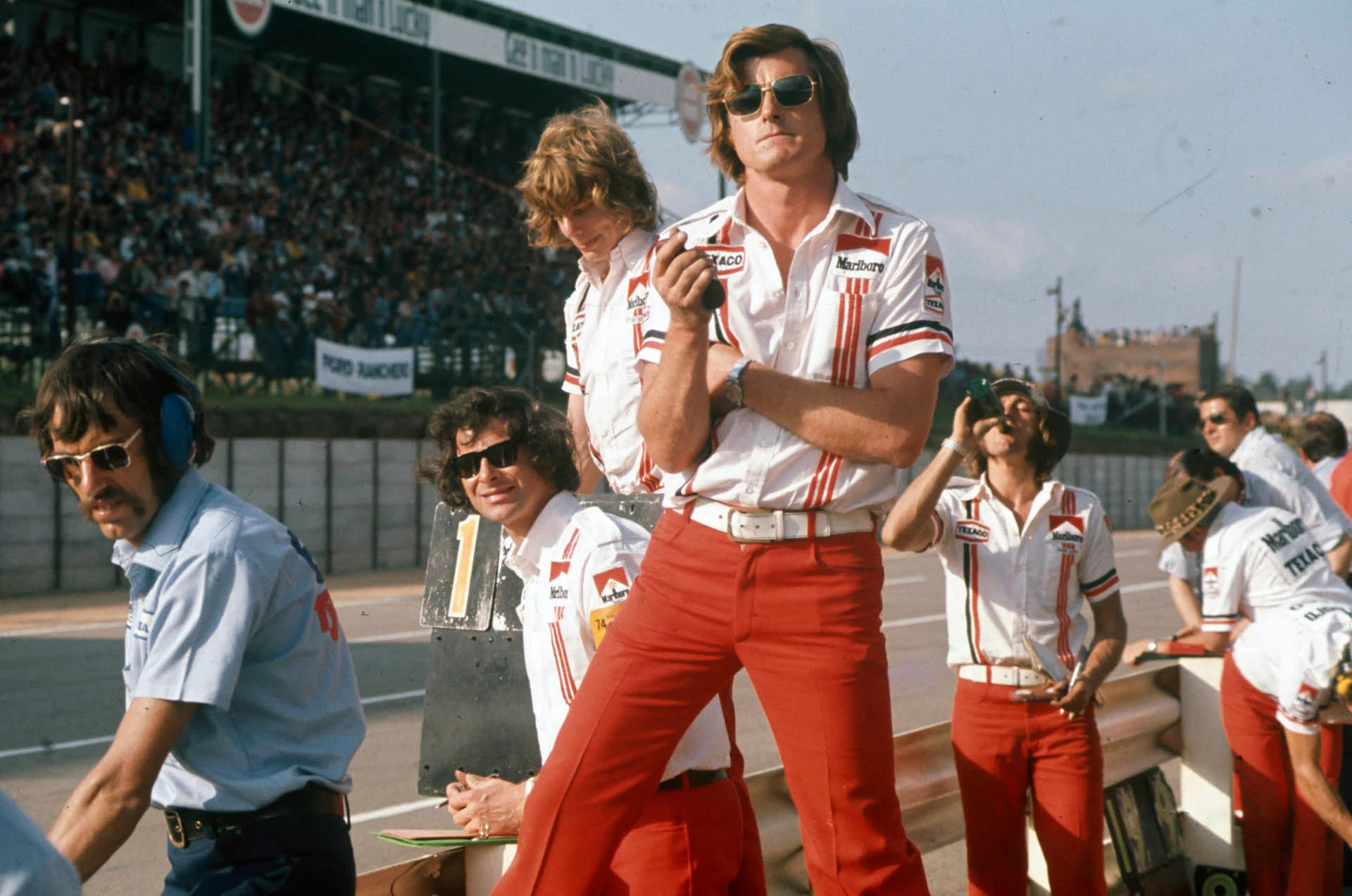 Heritage - How-emerson-fittipaldi-won-mclarens-first-f1-title-on-three-hours-sleep