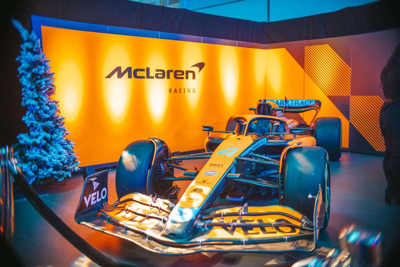 Latest-news - Mclarenracing - Article - Christmas-mtc-party-2022-app - Christmas at MTC ?✨  - 1