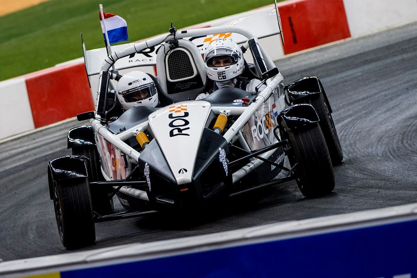 Gaming - Mclaren-shadow-project - 2018 - Life-of-rudy-august -   - 0