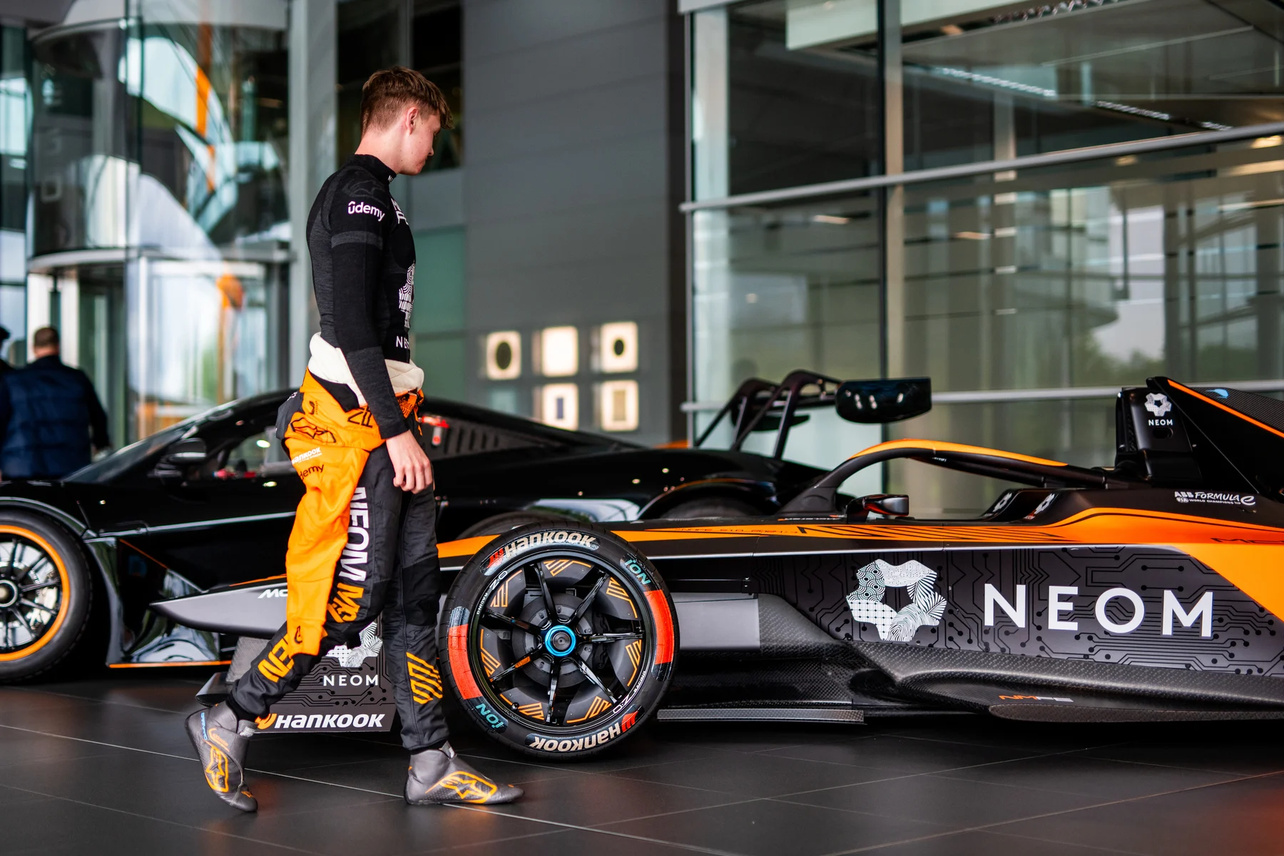 Formula-e - 2024 - Taylor-barnard-ready-to-get-his-elbows-out-in-formula-e