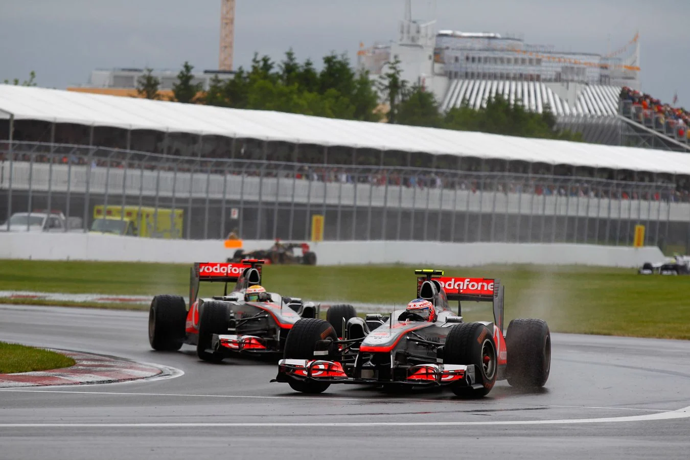 Heritage - Mclarens-greatest-wheel-to-wheel-battles