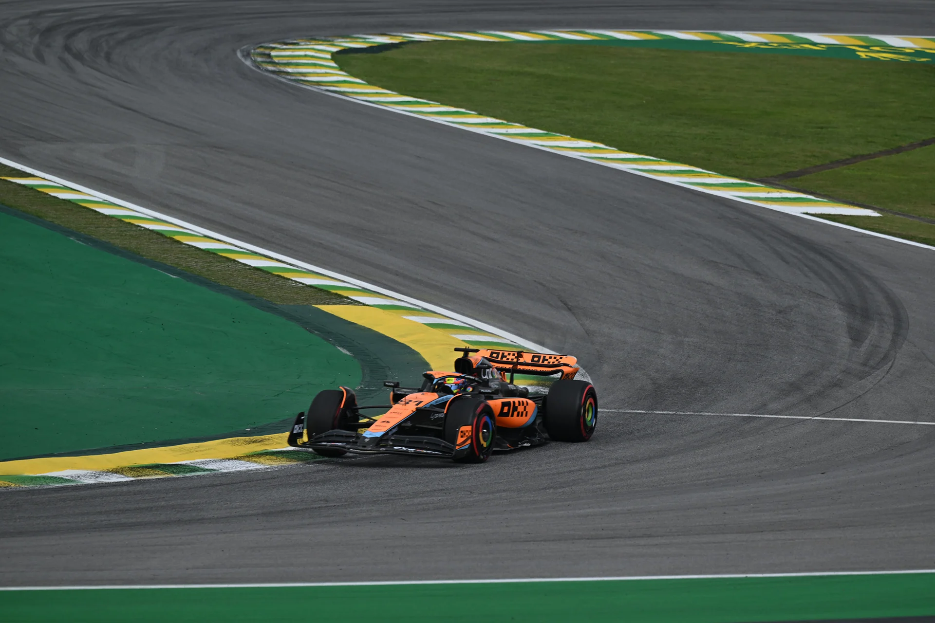 Formula-1 - 2024 - Sao-paulo-grand-prix - Guide-to-brazil