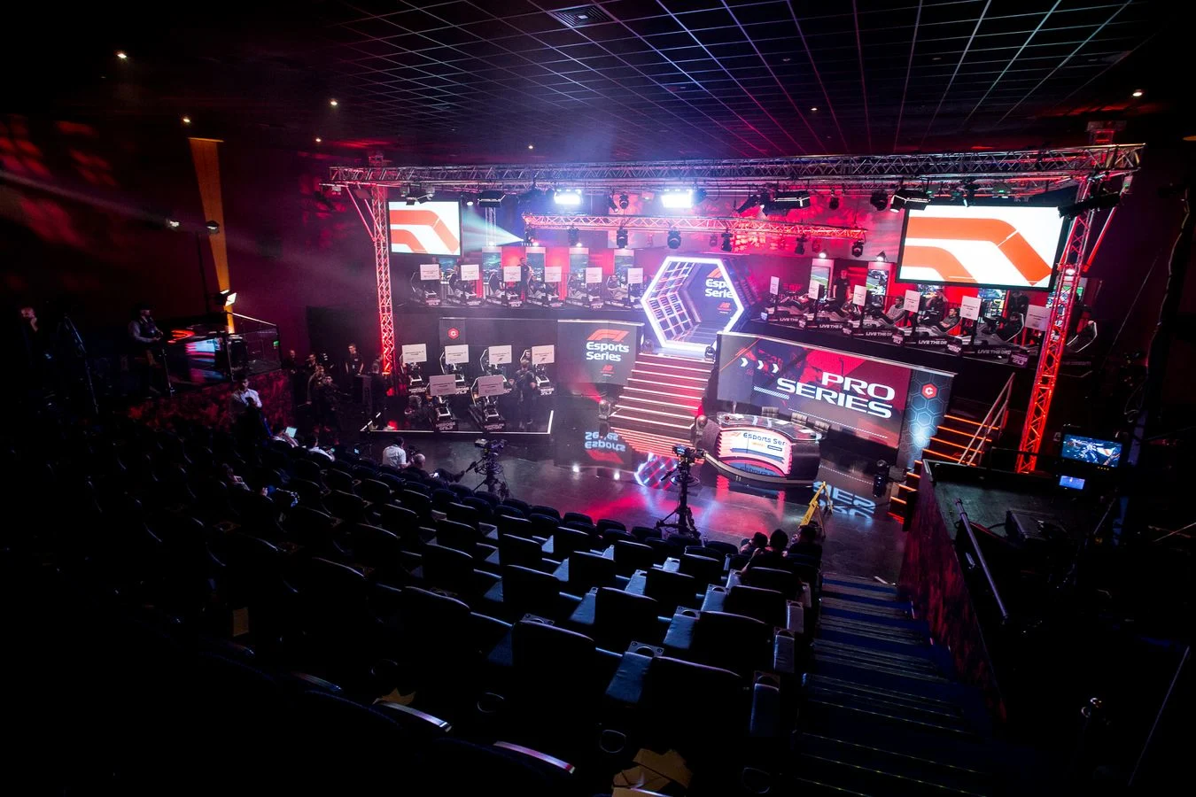 Gaming - F1-esports-series - 2018 - Finale-race-report - F1 Esports Pro Series: report "We look forward to doing it all over again in 2019" - 0