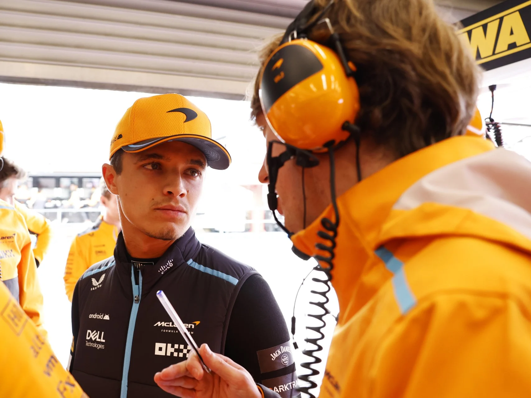 Formula-1 - 2023 - Belgian-grand-prix - The-engineering-room