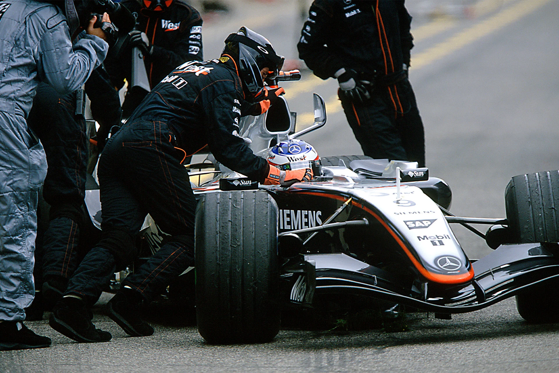 Partners - Dell-technologies - Working-proactively-to-overcome-challenges-with-the-dell-technologies-ai-factory