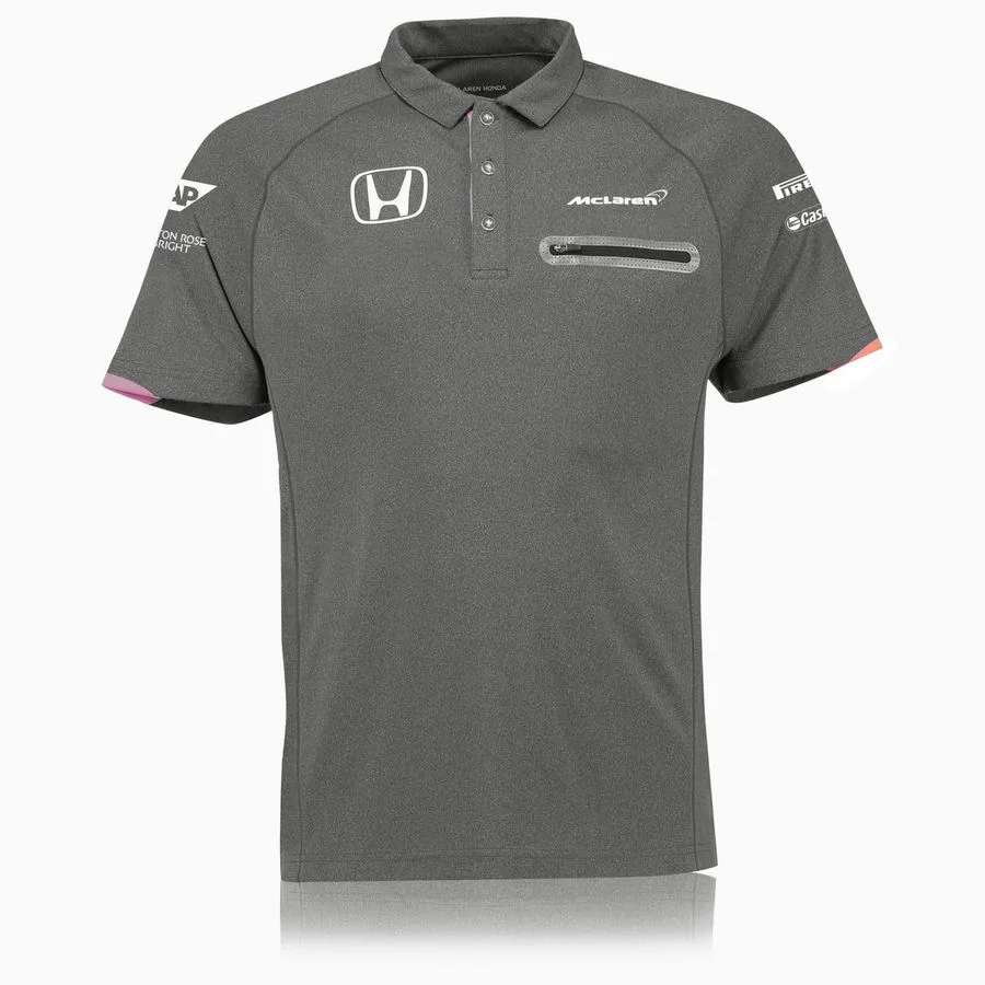 Latest-news - Mclarenracing - Article - Get-your-kit-on-2017 - Get your kit on for 2017 Our 11 top picks from the McLaren Store - 10