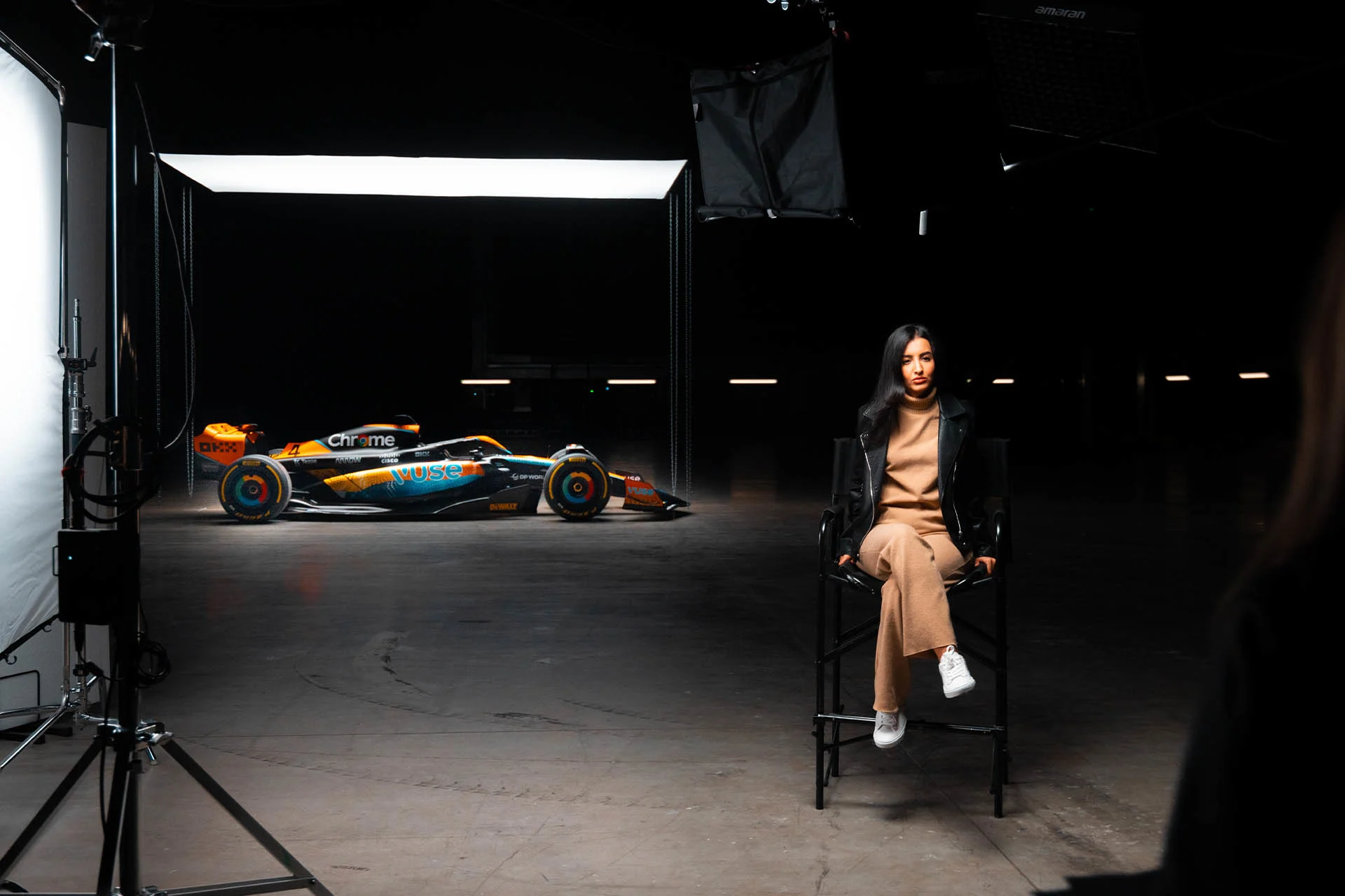 Formula-1 - 2023 - Abu-dhabi-grand-prix - Applying-a-livery-against-the-clock - All the details  - 4