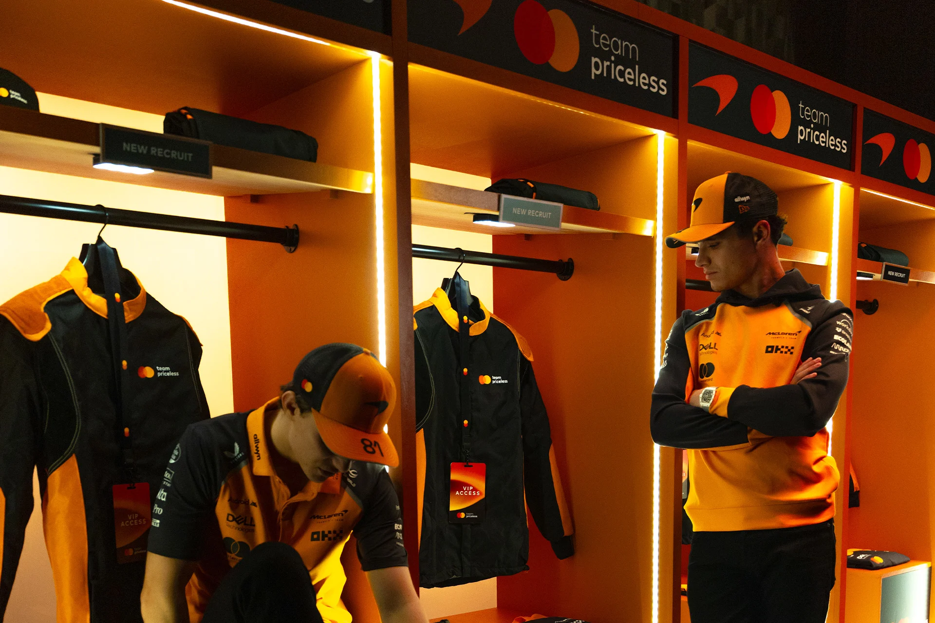 Formula-1 - 2025 - Mclaren-mastercard-formula-1-team-launch-team-priceless-fan-initiative