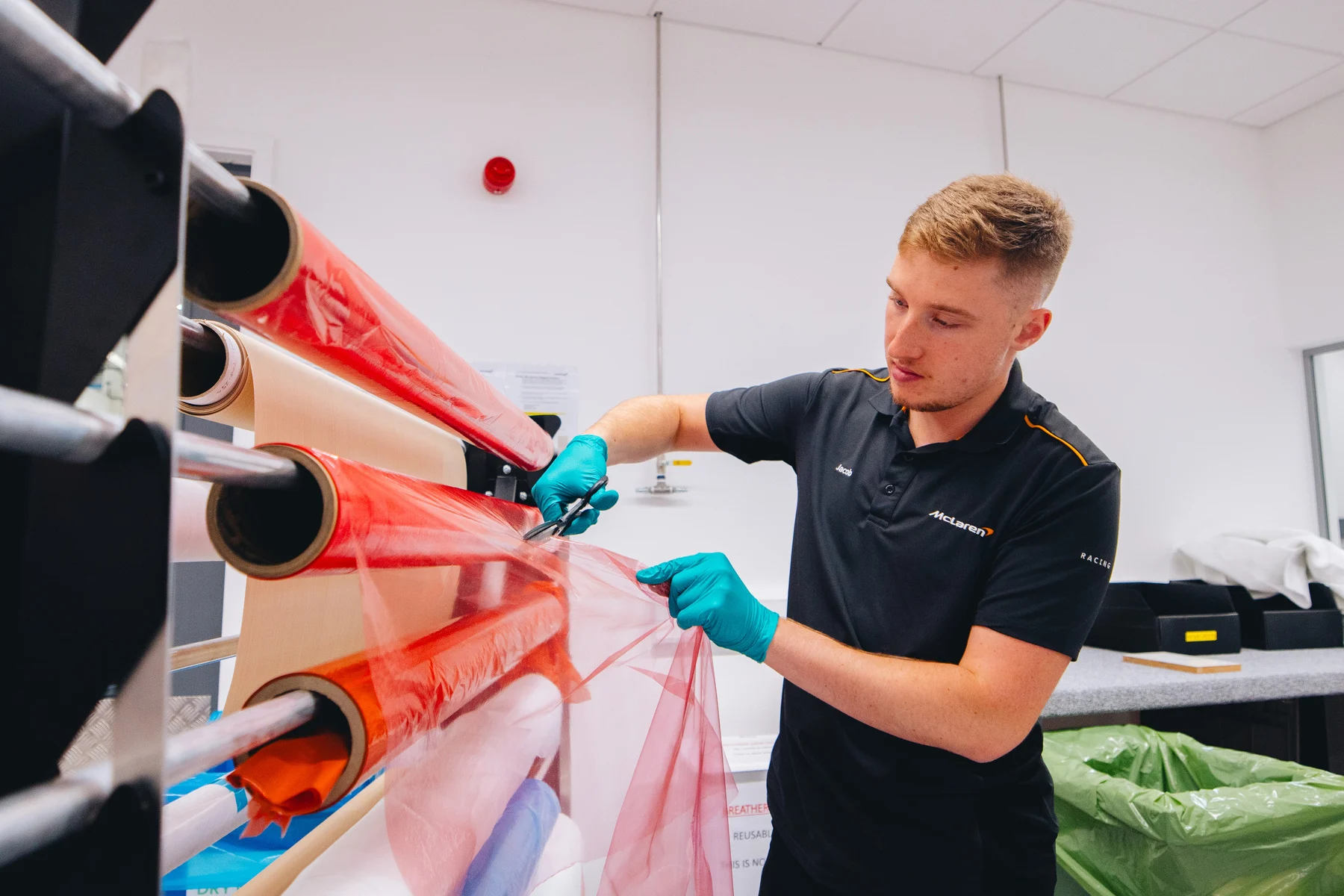 Formula-1 - 2023 - United-states-grand-prix - Strap-in-recycled-carbon-fibre-is-just-the-start