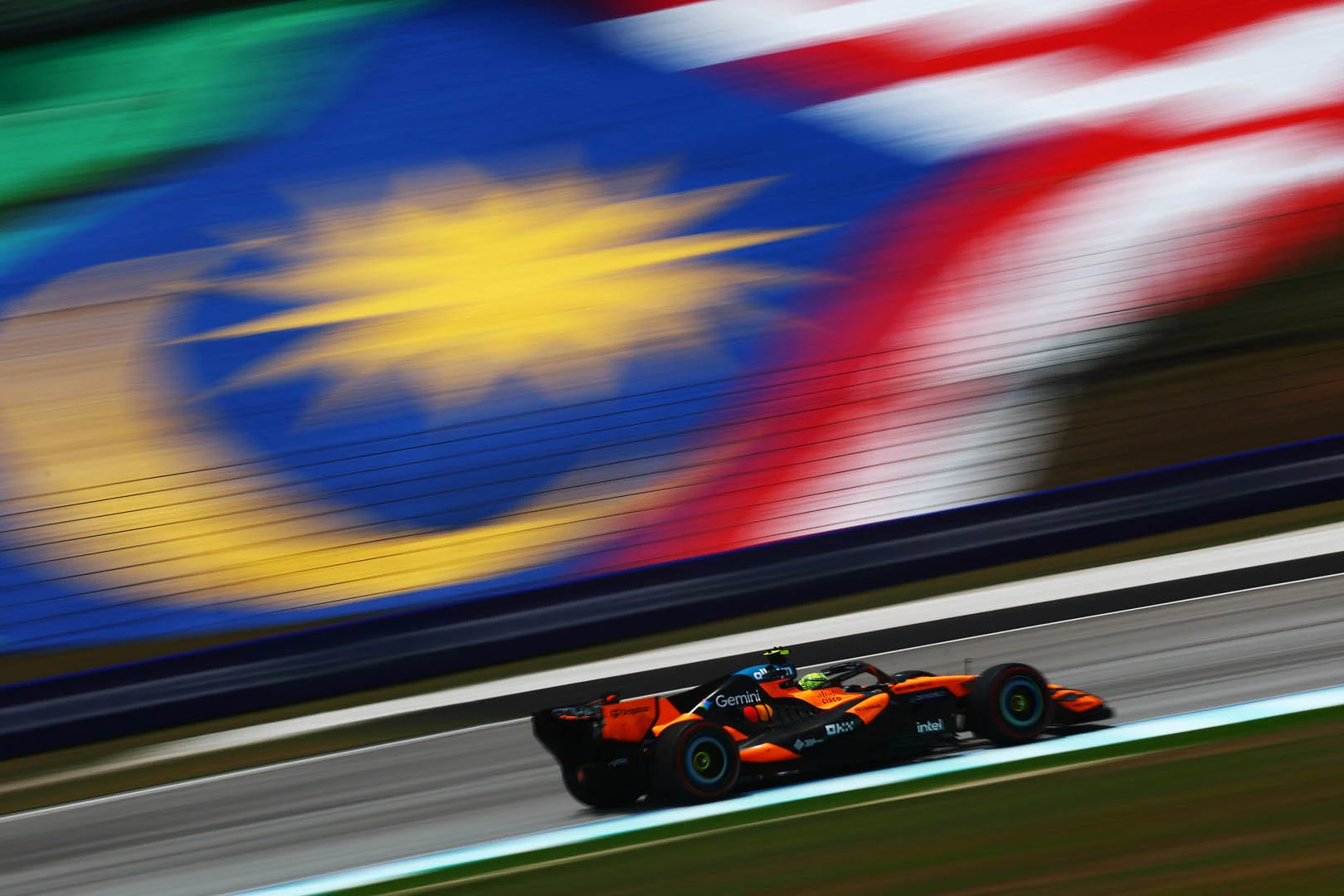 Bahrain GP in Malaysia - FP1 & FP2