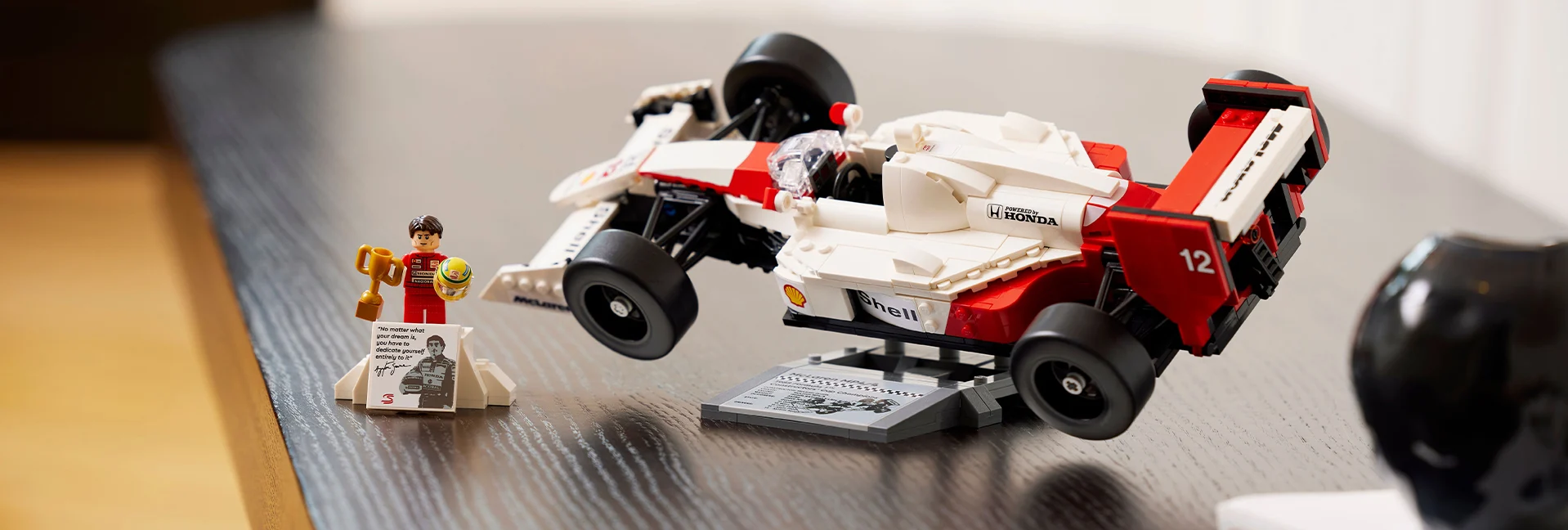Formula-1 - 2024 - Monaco-grand-prix - Mclaren-formula-1-team-launch-bespoke-senna-livery-for-the-2024-monaco-grand-prix LEGO MP4/4 & Ayrton Senna