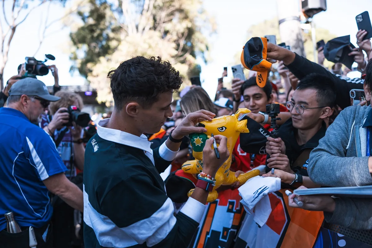 Formula-1 - 2024 - Australian-grand-prix - The Melbourne Walk  - 1