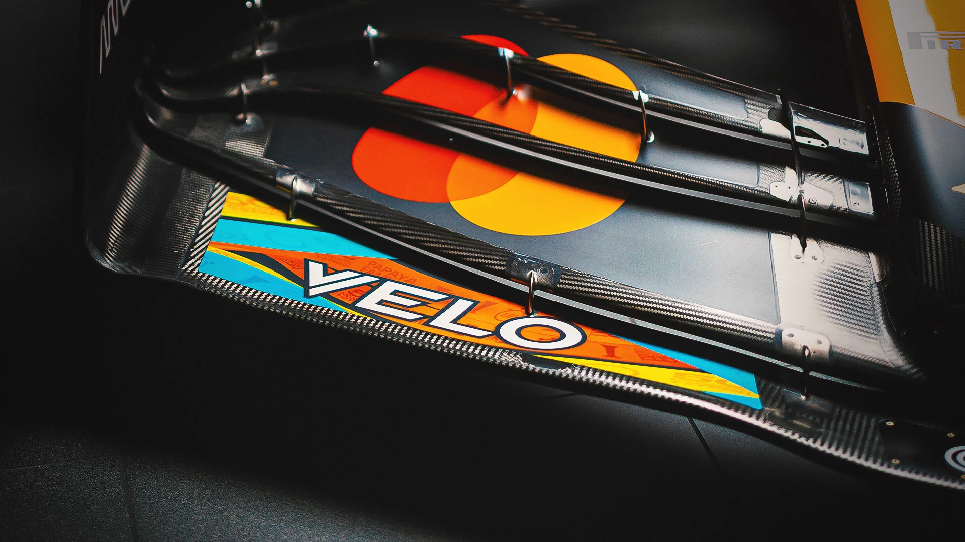 Formula-1 - 2025 - Abu-dhabi-grand-prix - Mclaren-formula-1-team-velo-reveal-fan-inspired-livery - Live Your Fandom Abu Dhabi Grand Prix Livery - 4