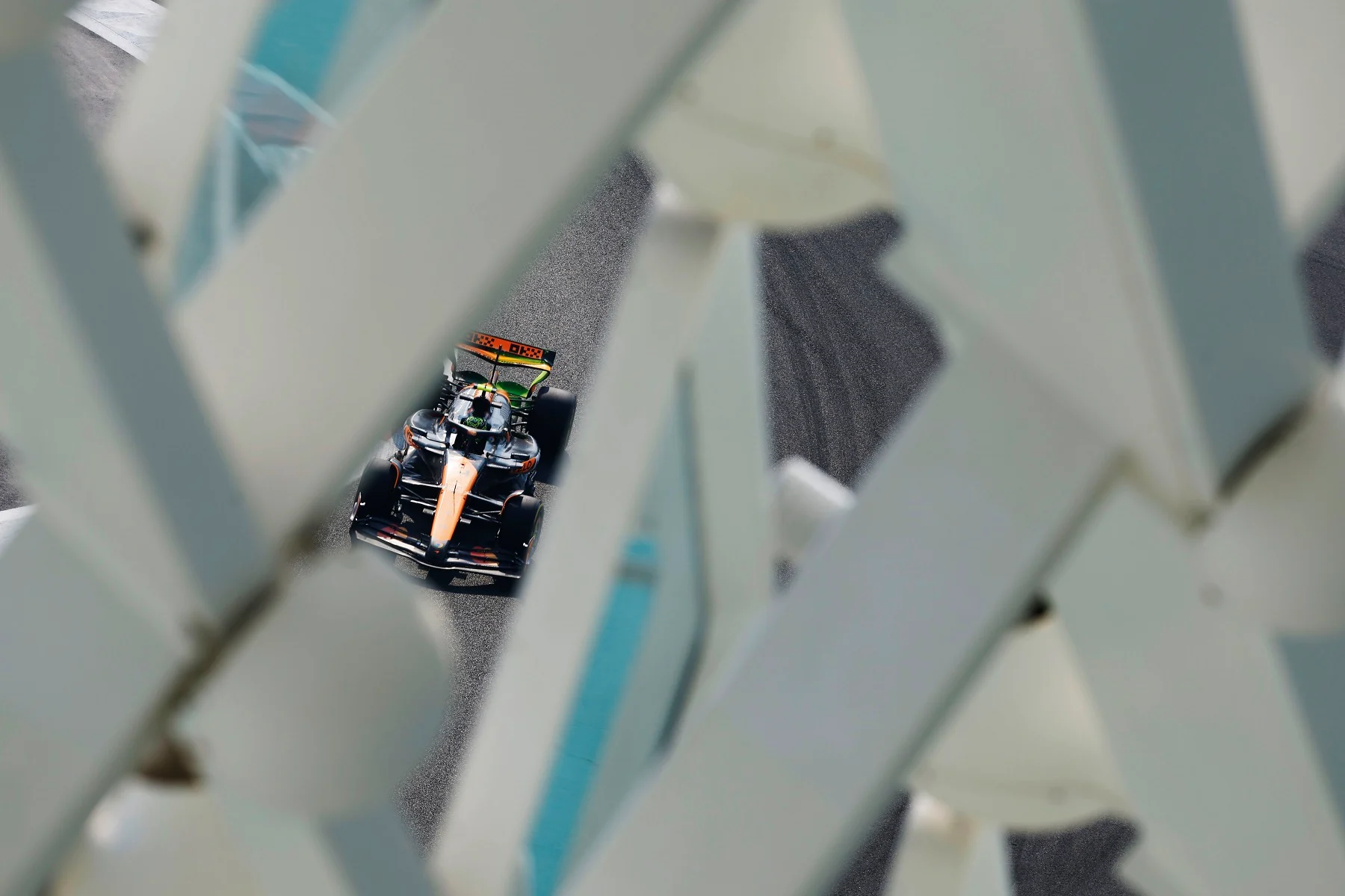 Formula-1 - 2024 - Abu-dhabi-grand-prix - It-makes-the-story-cooler-lando-and-oscar-on-the-championship-fight - The season finale Abu Dhabi - 4