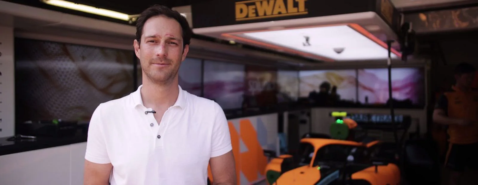 Descriptive Card - Senna's homecoming