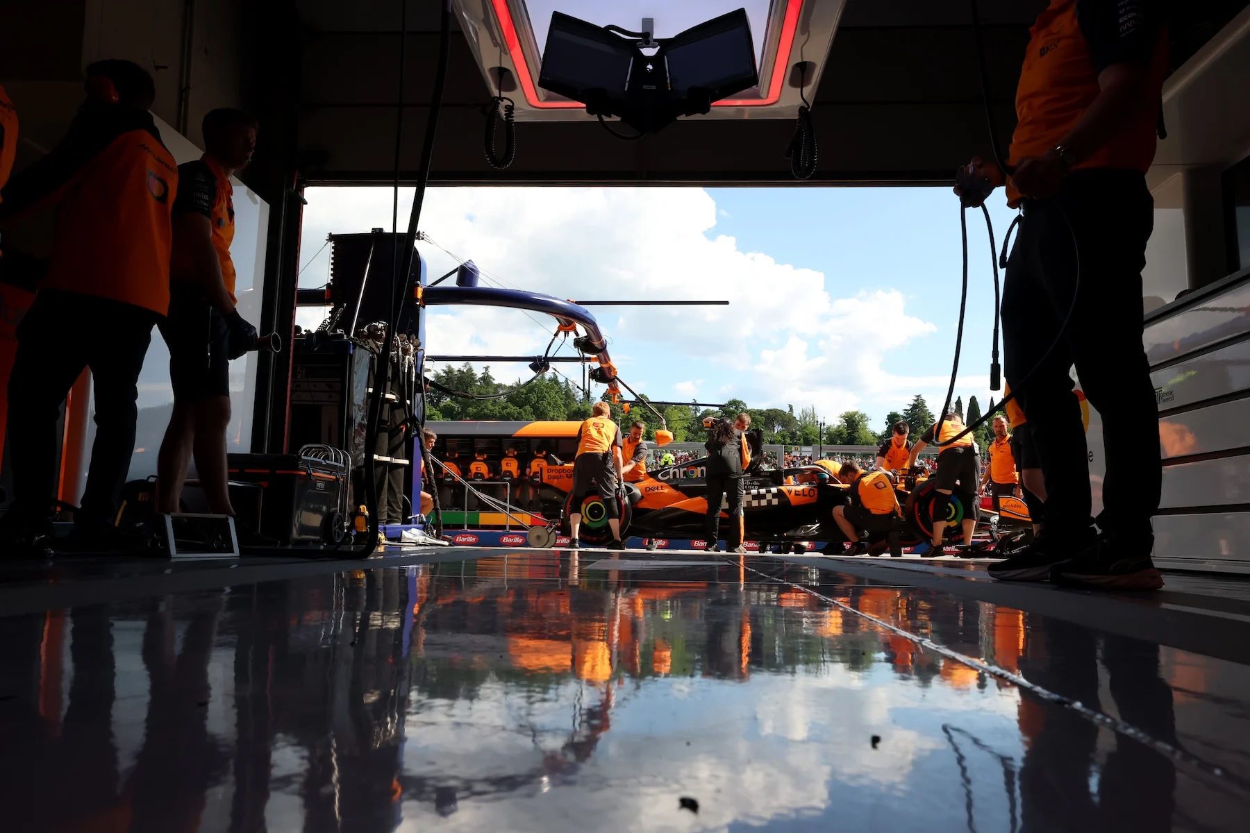 Formula-1 - 2025 - Emilia-romagna-grand-prix - Qualifying-report - 2025 Emilia-Romagna Grand Prix – Qualifying Report "The team did a fantastic job to get the car into a nice window. I'm excited for tomorrow" - 4