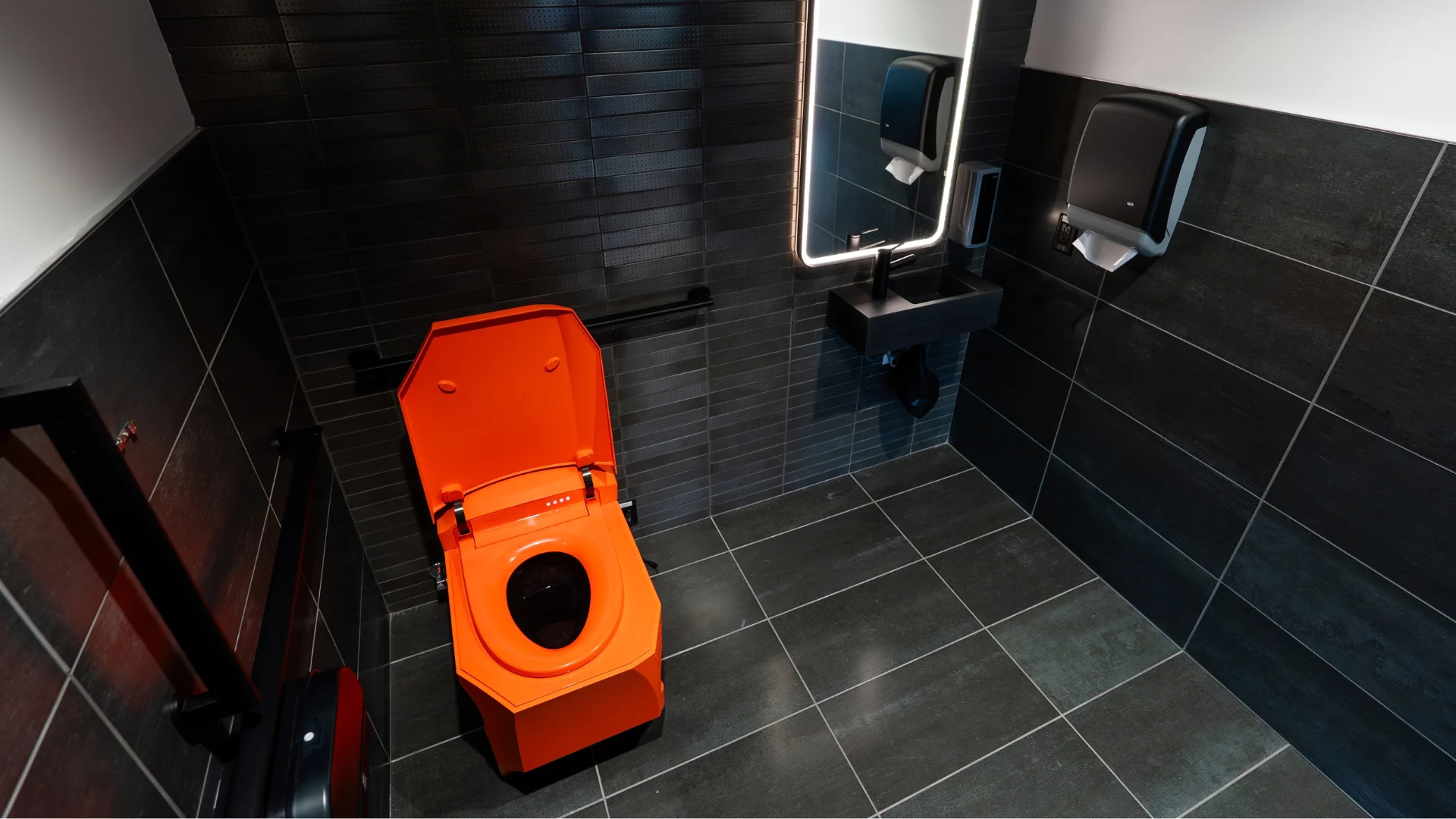 Image - IndyCar - Kohler Papaya Toilet