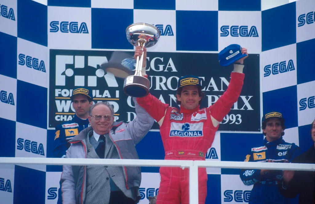 Heritage - Trophies - Mclaren-trophies-european-gp-1993 - Legendary Laps - 3