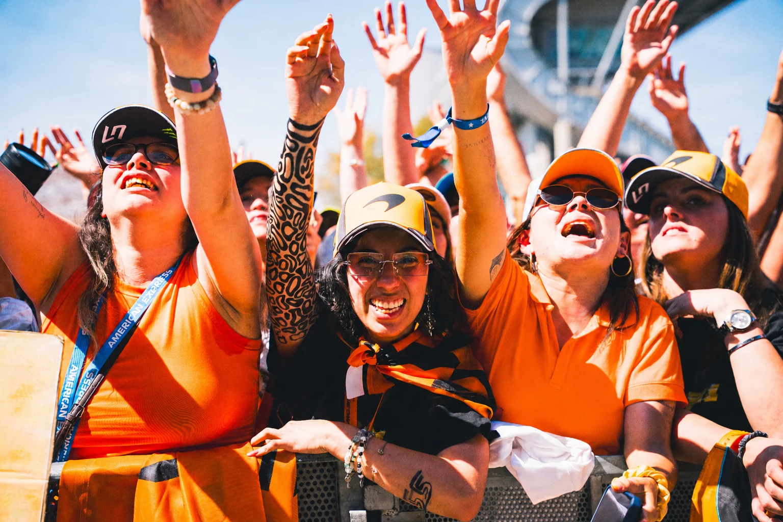 McLaren fans cheering 
