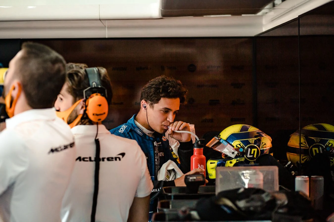 Latest-news - Mclarenracing - Article - Question-time