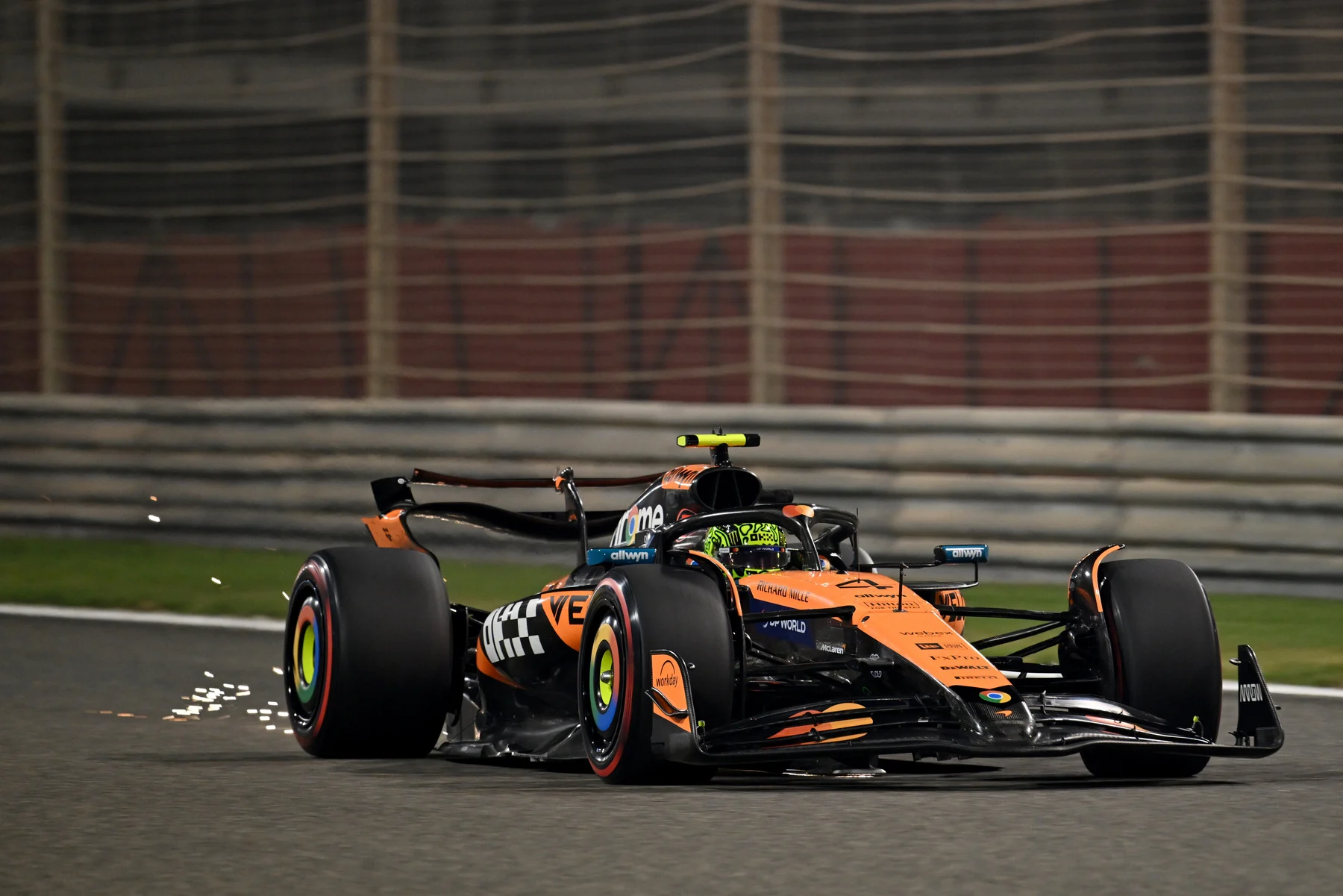 Formula-1 - 2025 - Bahrain-grand-prix - Practice-report - 2025 Bahrain Grand Prix – McLaren Practice Report "The team have worked hard all day, and we now have plenty of things to focus on tomorrow" - 5