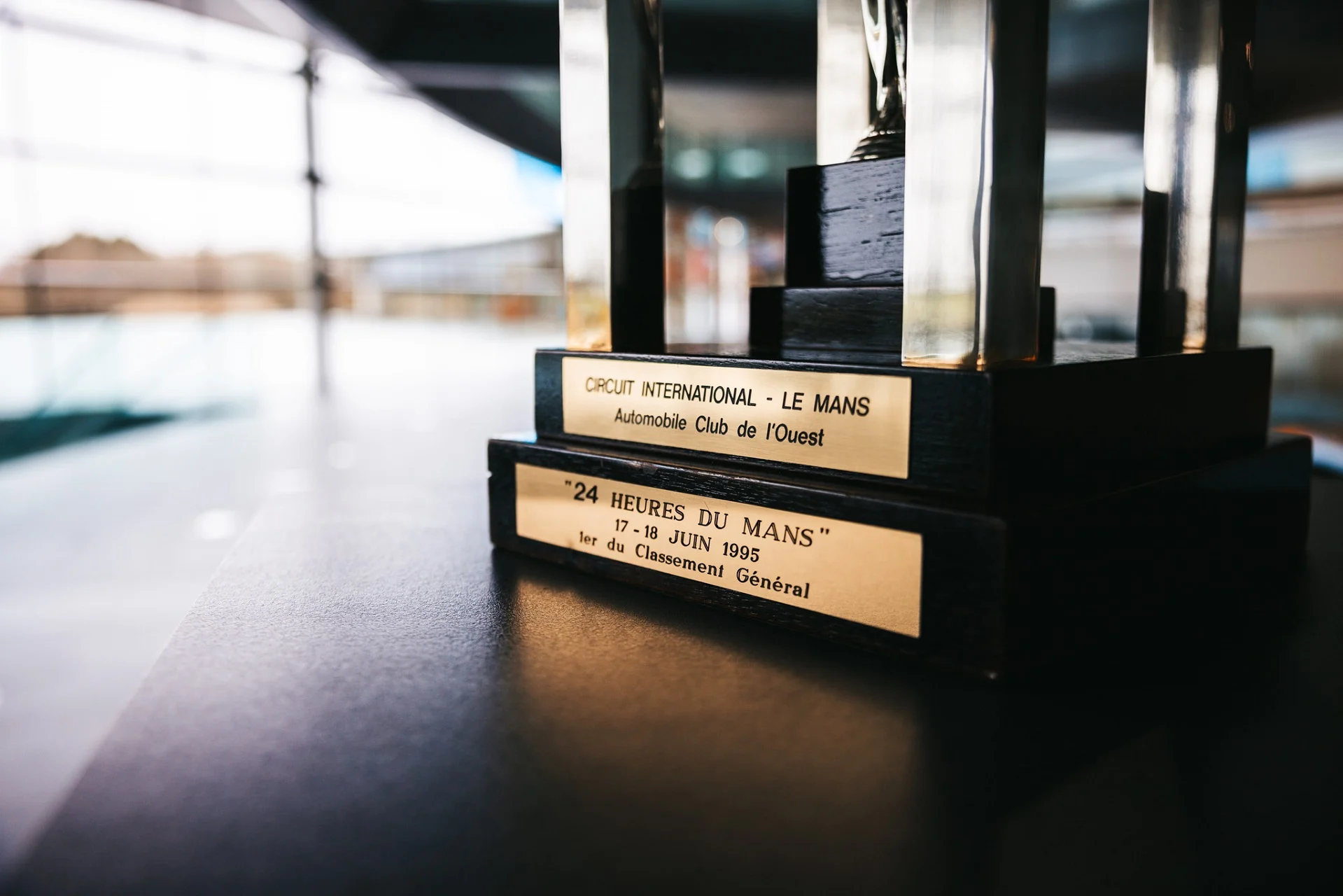 Heritage - Trophies - Mclaren-trophies-le-mans-1995 - Legendary Laps - 1