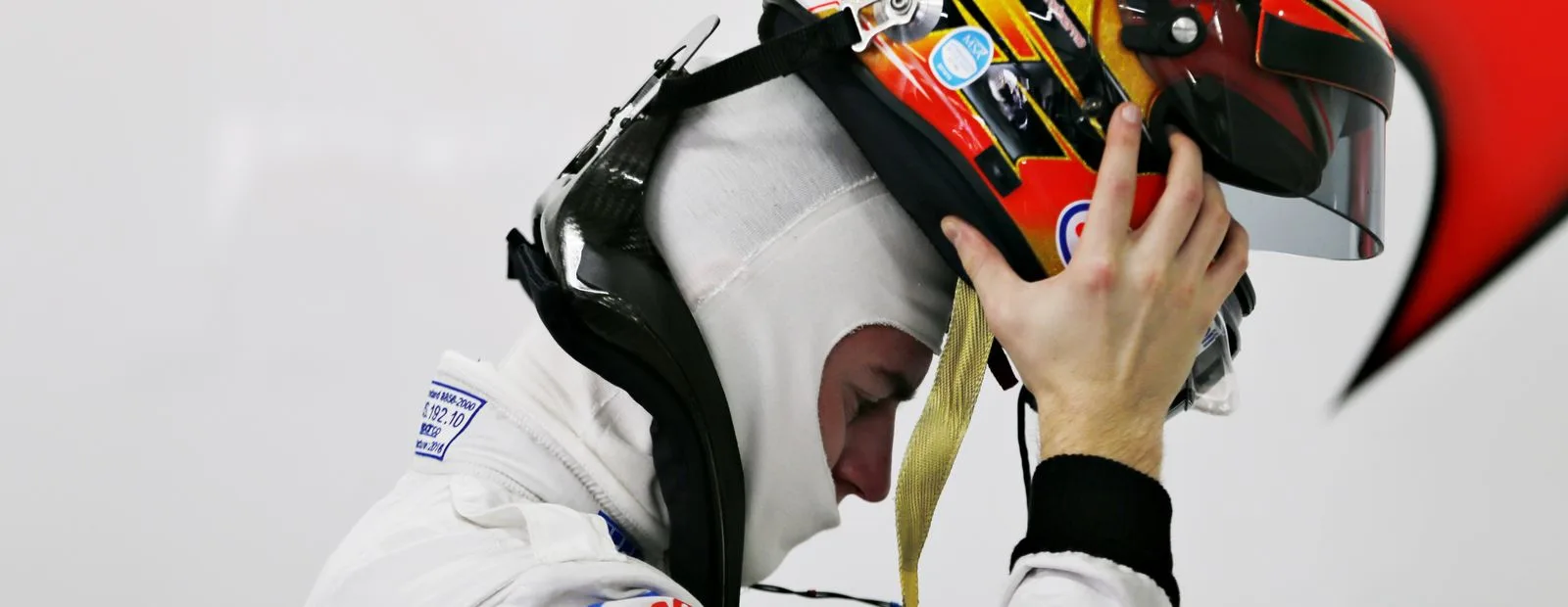 How to drive an F1 car in 2017