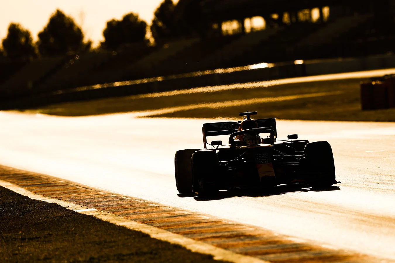 Barcelona Test 2: Day 2 "We gained a good understanding of the car, both alone on track and following other cars" - 4