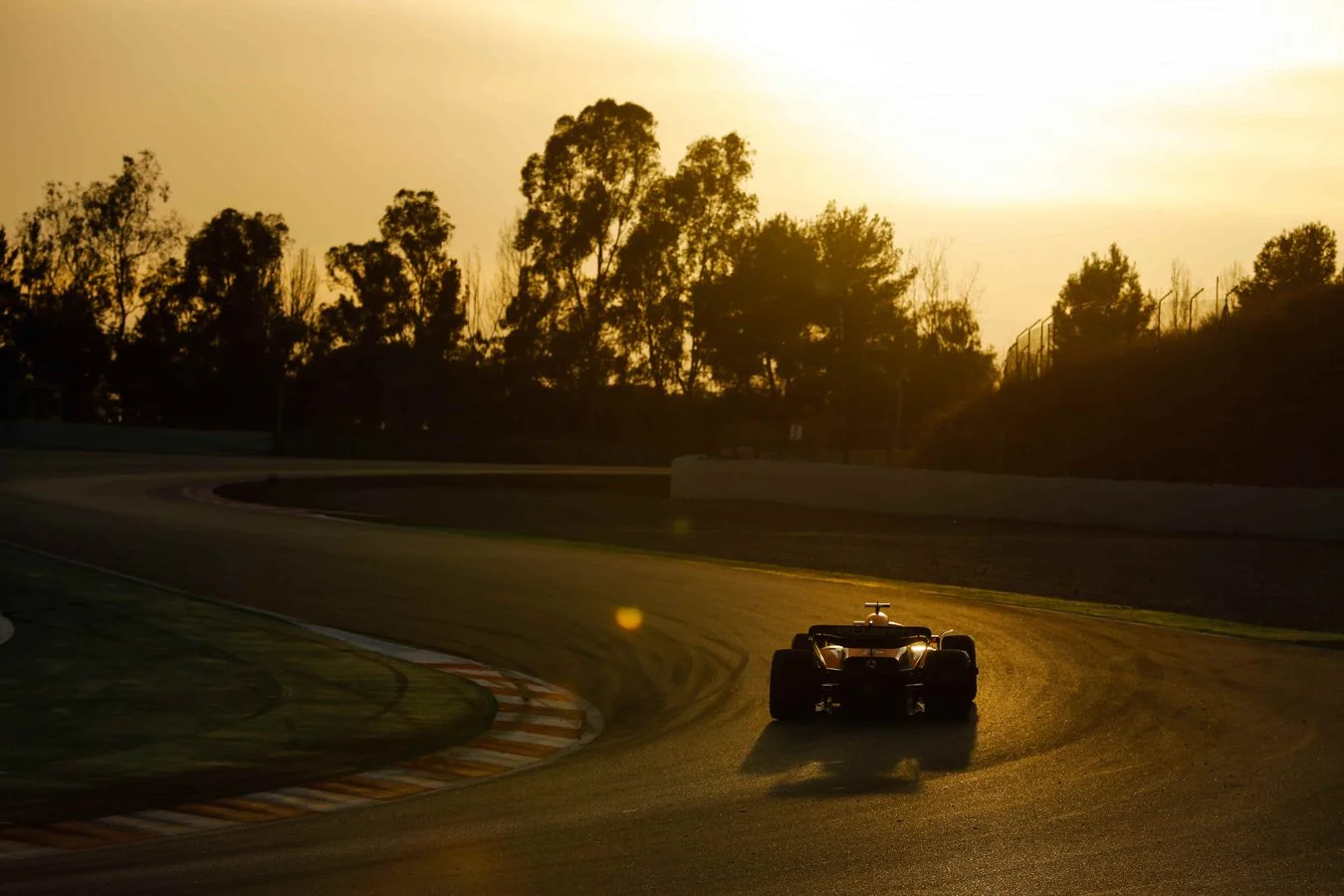 Formula-1 - 2022 - Pre-season-testing - Barcelona-test-day-3 - Barcelona pre-season test: Day 3 "The hard work is paying off" - 3