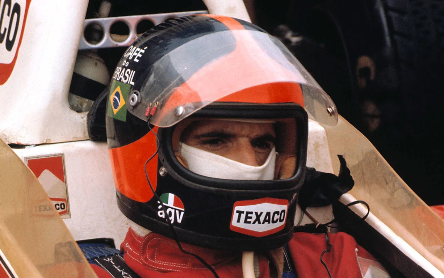 Heritage - Formula-1 - Drivers - Emerson-fittipaldi - 1974-in-pictures-his-name-is-emmo - 1974 in Pictures: #HisNameIsEmmo  - 14