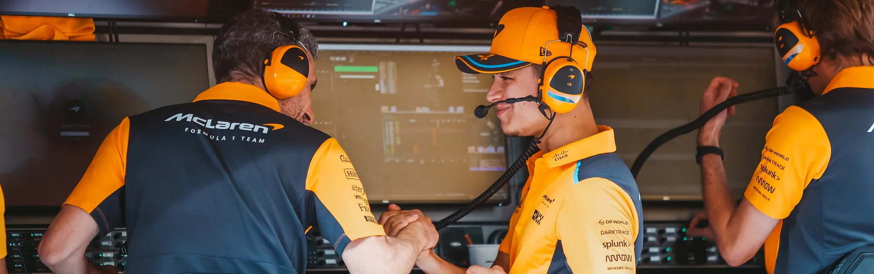 The pros and cons of familiar surroundings: Abu Dhabi’s trackside topics simplified