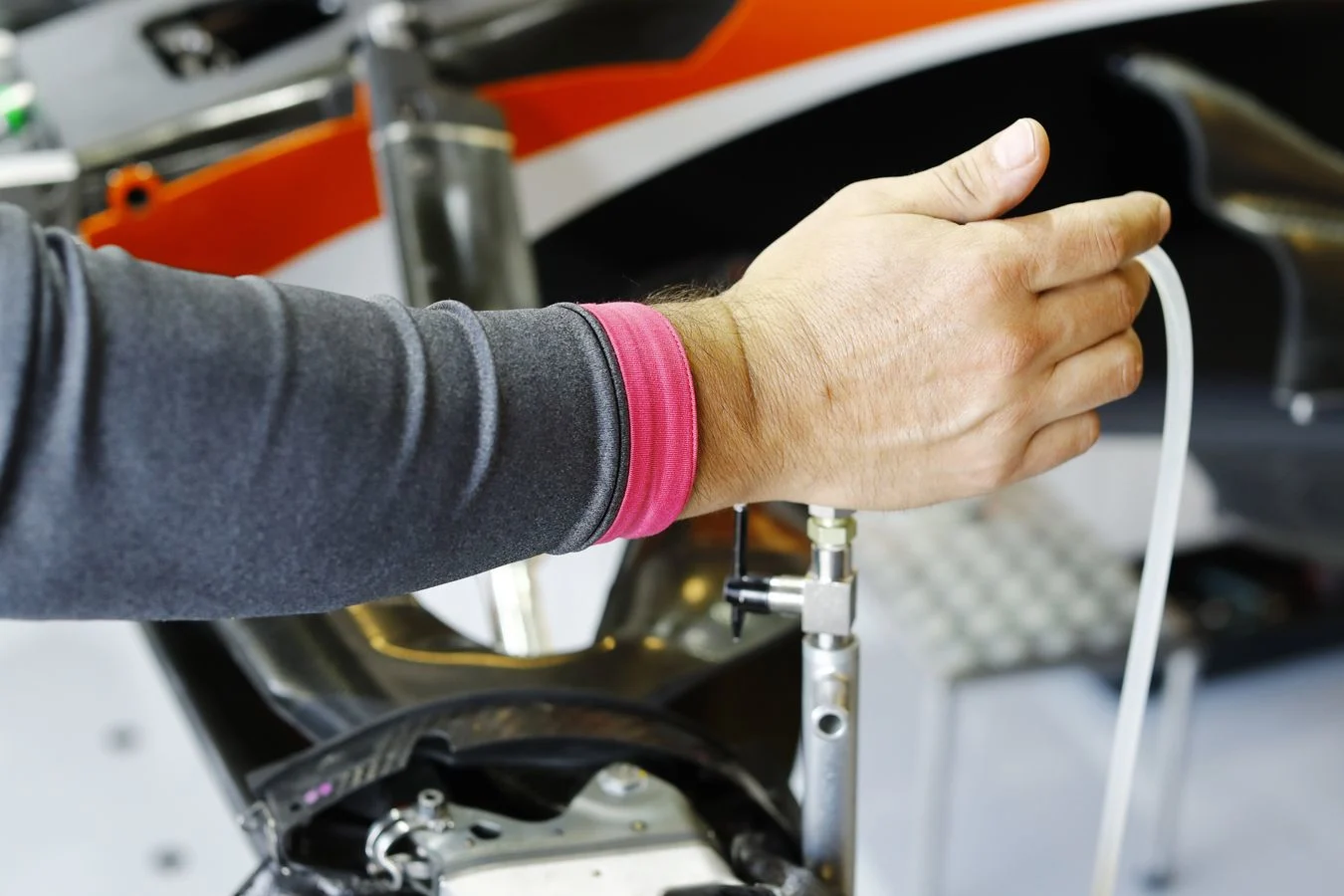 Paint the town pink McLaren supports Breast Cancer Awareness month - 2