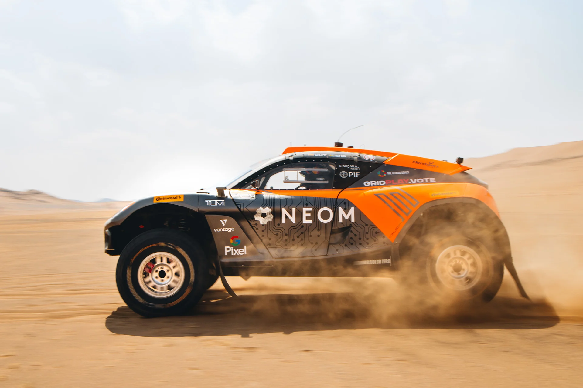 Extreme-e - 2024 - Mattias-the-racing-driver-for-all-occasions-on-helping-neom-mclaren-rise-to-the-occasion