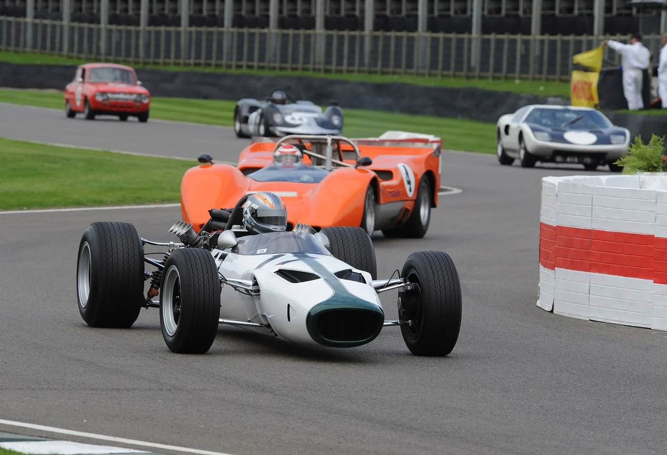 Heritage - Bruce-mclaren-celebrated-at-goodwood-revival - Bruce McLaren celebrated at Goodwood Revival  - 10