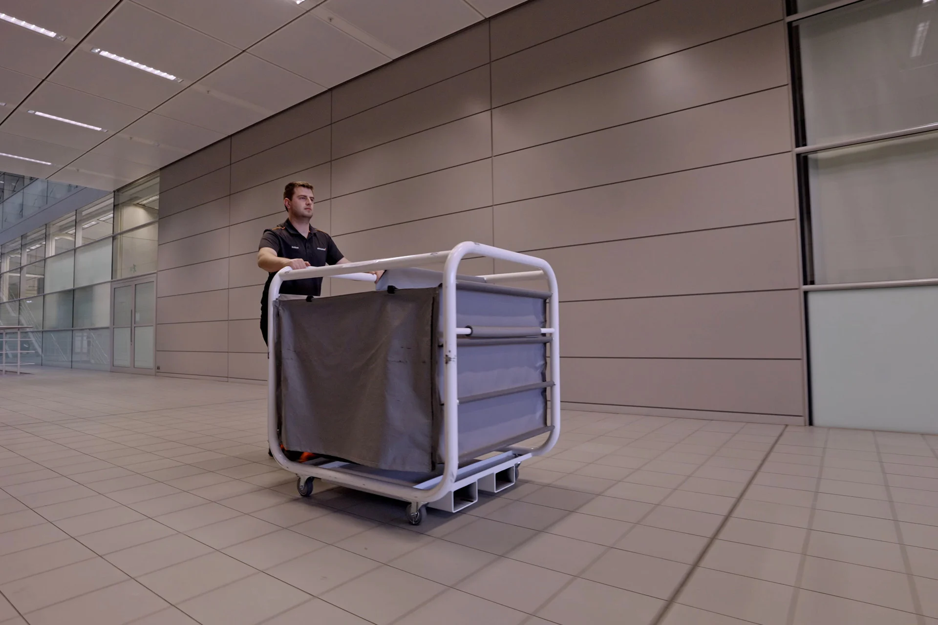 Partners - Dropbox - The-race-between-races-presented-by-dropbox - The race between races  - 0