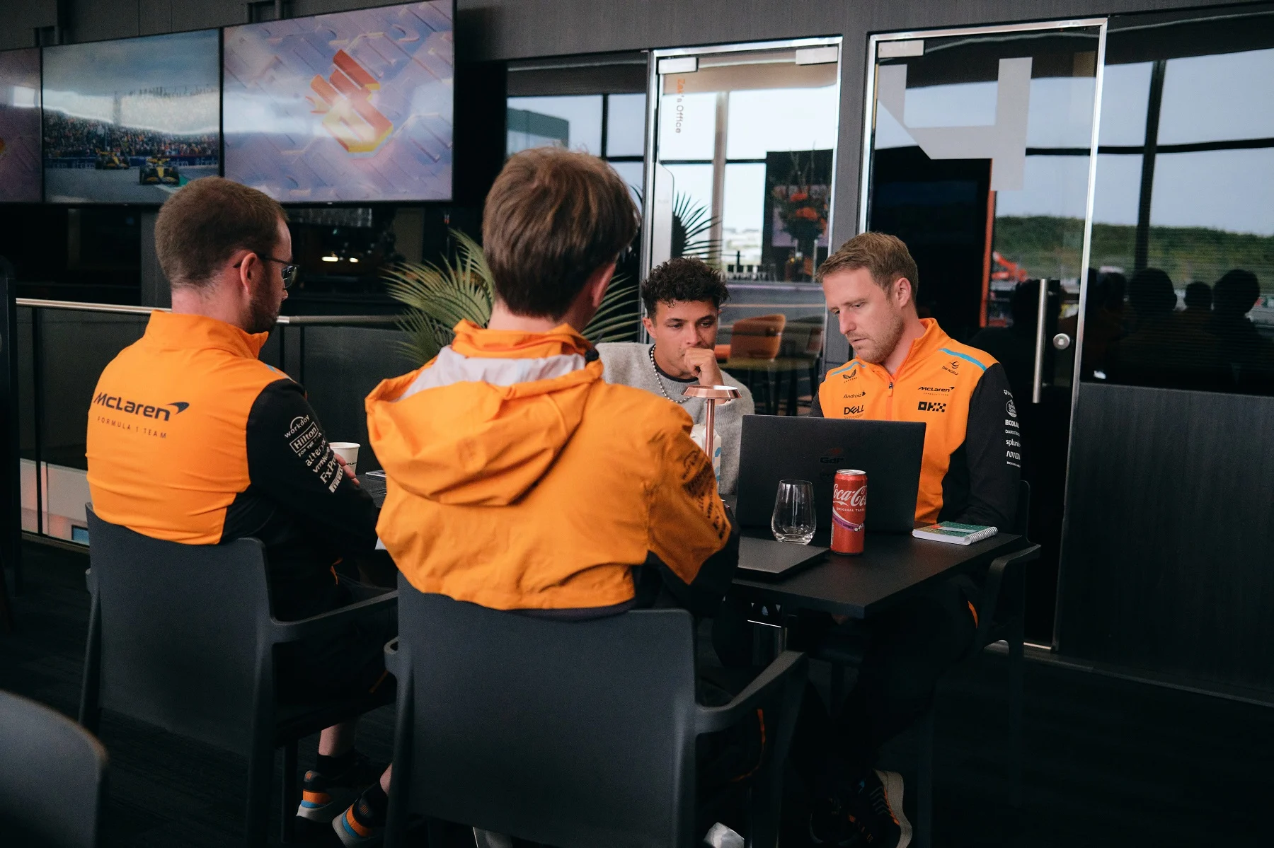 Partners - Dell-technologies - Building-and-setting-up-an-f1-car-with-dell-technologies-ai-factory