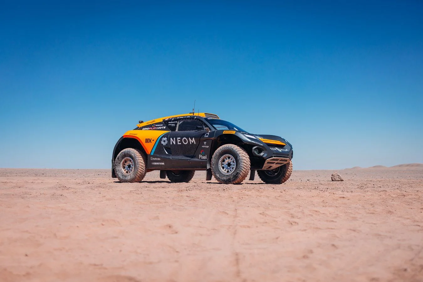 Latest-news - Mclarenracing - Article - Copper-x-prix - Copper X Prix The NEOM McLaren XE team in Chile - 1