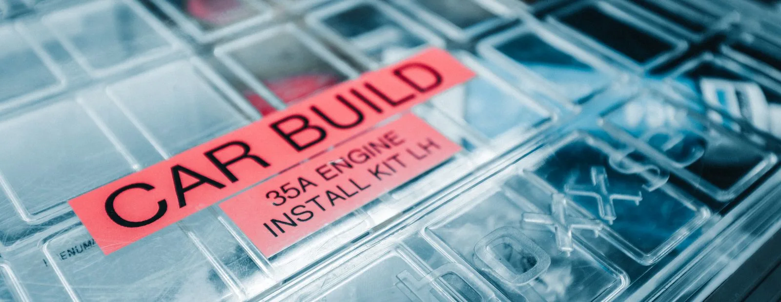 MCL35: Car assembly The race to launch is on with just under two weeks to go  - 0