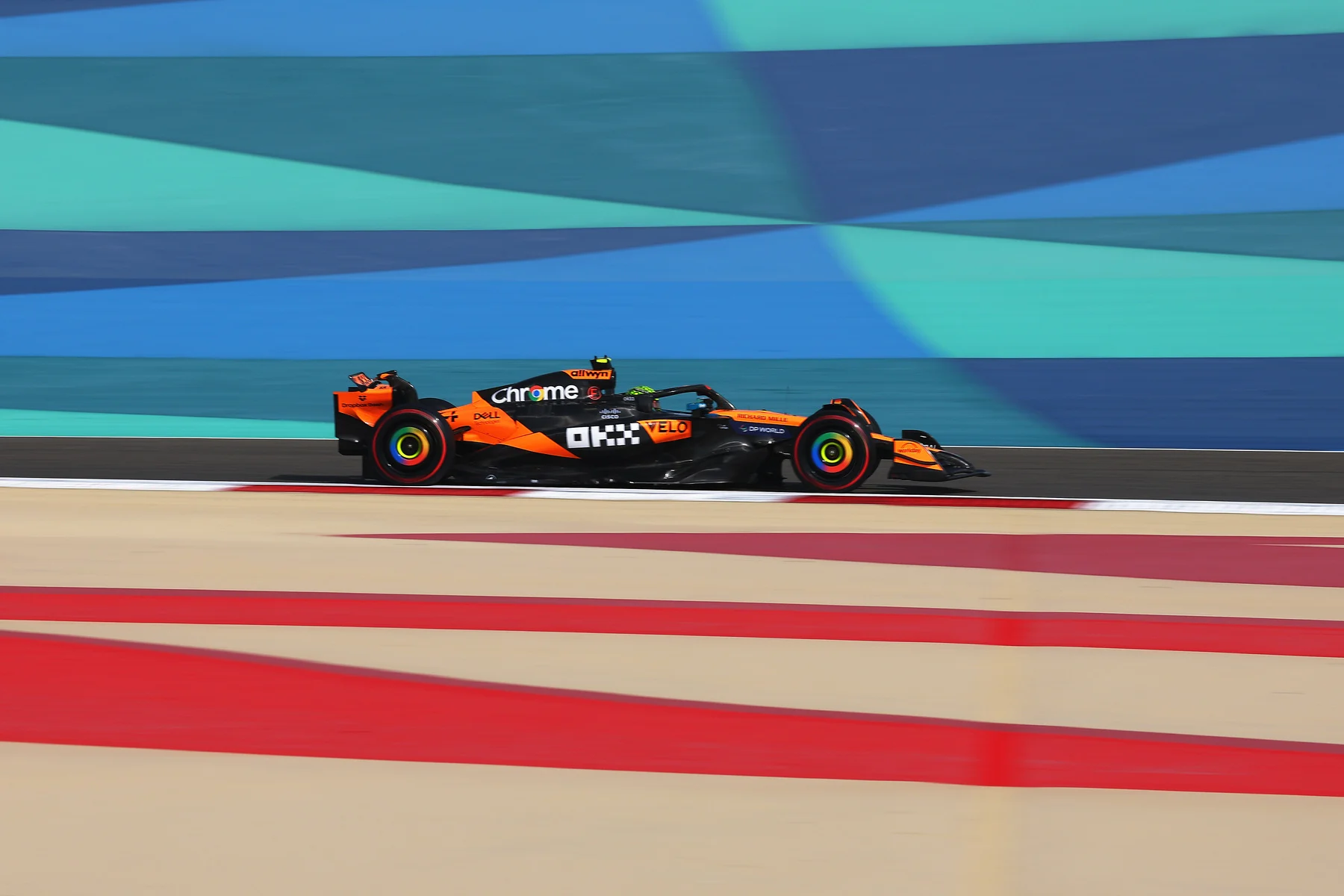 Formula-1 - 2025 - Bahrain-grand-prix - Practice-report - 2025 Bahrain Grand Prix – McLaren Practice Report "The team have worked hard all day, and we now have plenty of things to focus on tomorrow" - 3