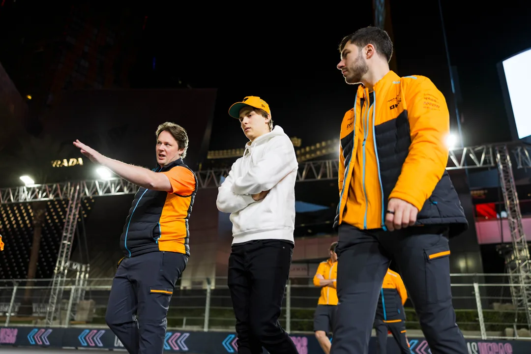 Formula-1 - 2023 - Las-vegas-grand-prix - The-engineering-room