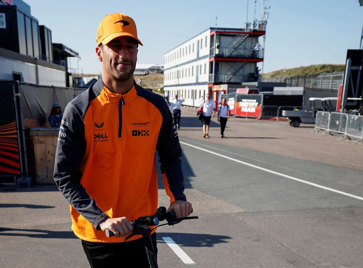 Formula-1 - 2022 - Dutch-grand-prix - 2022-dutch-grand-prix-qualifying - 2022 Dutch Grand Prix – qualifying "We're looking forward to an exciting Dutch Grand Prix in front of an unbelievable crowd" - 1