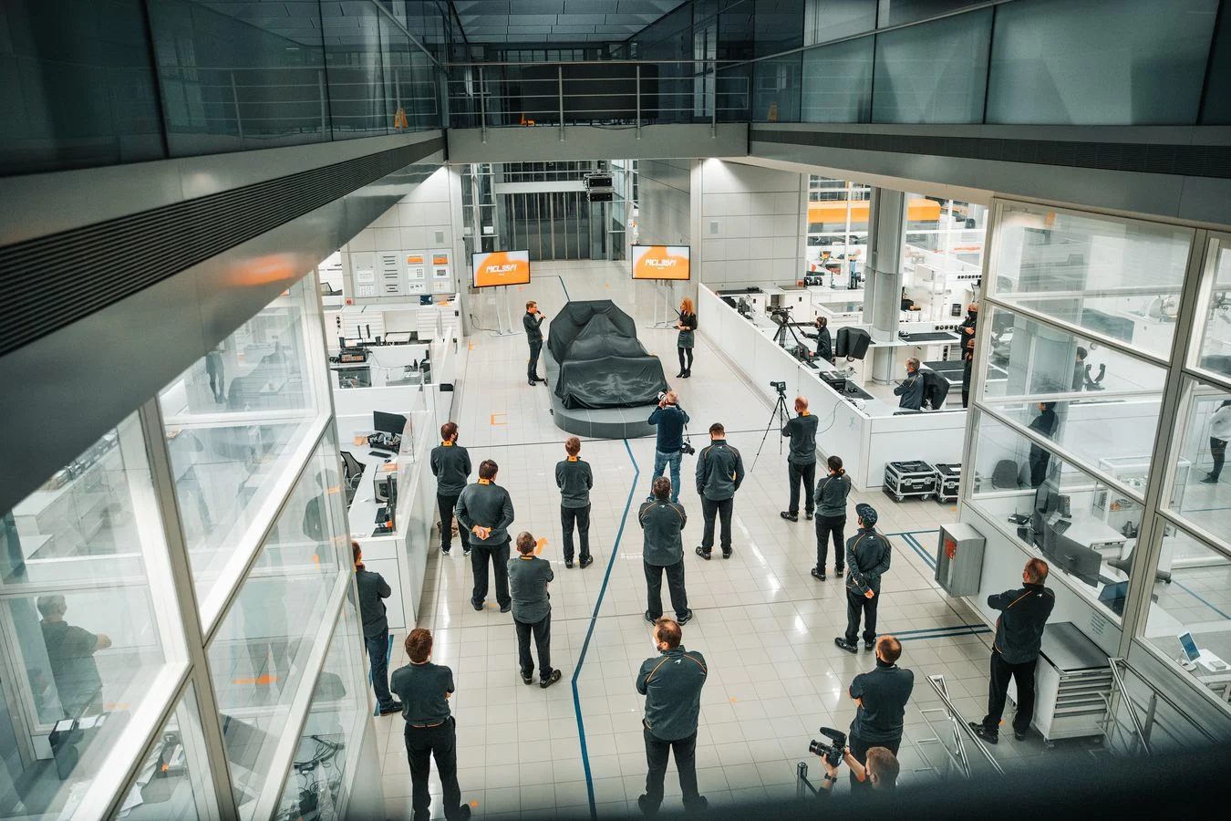 Partners - Darktrace - How-darktrace-kept-mclaren-team-launch-secure-cyber-ai