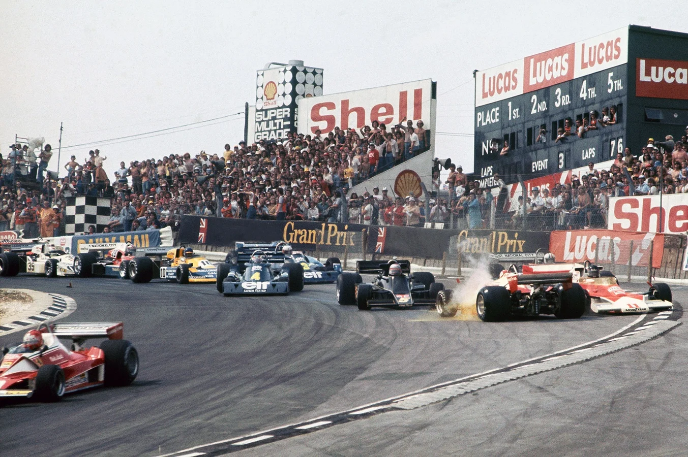 Heritage - Formula-1 - Drivers - James-hunt - Brands-hatch-james-1976-championship-part-ii-2147775