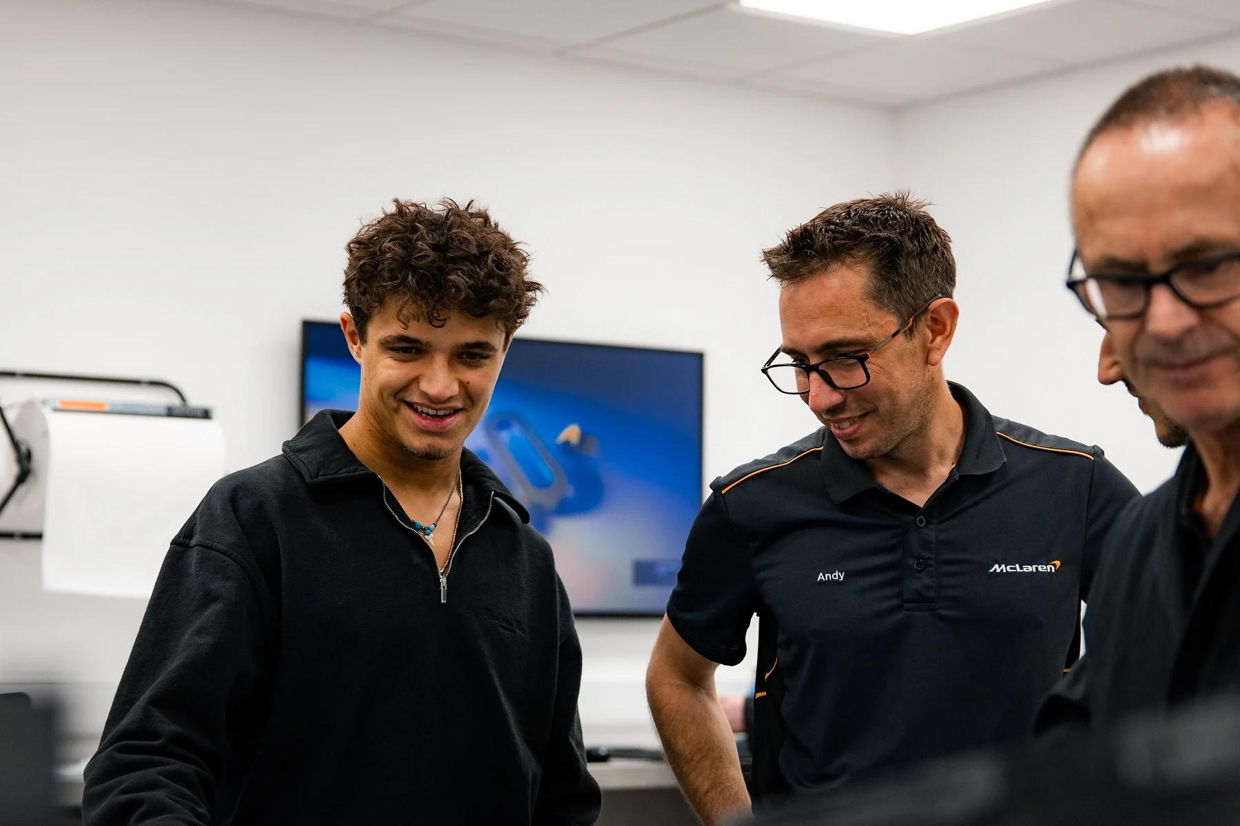 Formula-1 - 2023 - Lando-if-theres-any-time-to-believe-were-getting-closer-to-winning-races-its-now