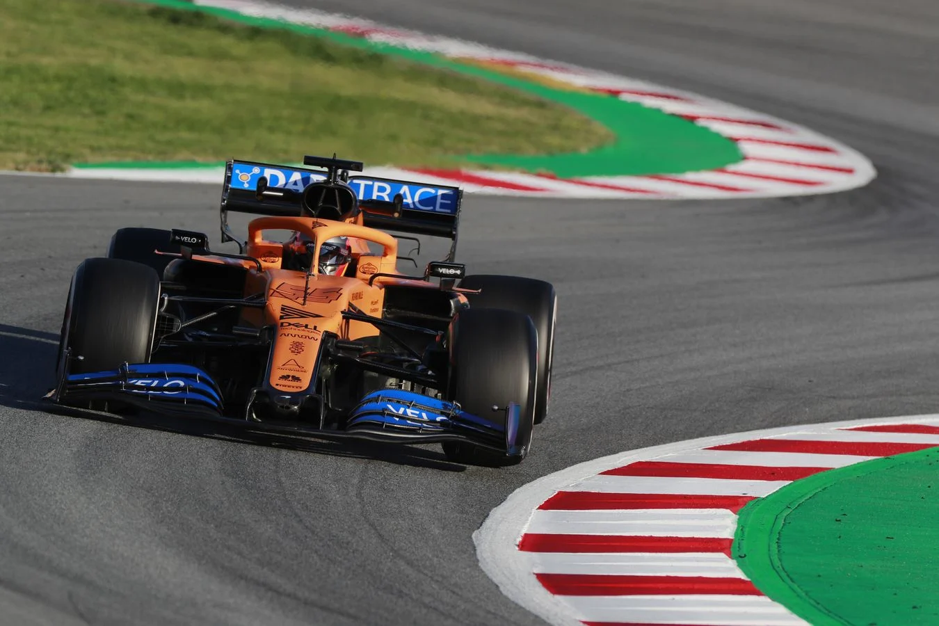 Barcelona Test: Day 1 "Possibly the best first day of testing for McLaren for a long time" - 0