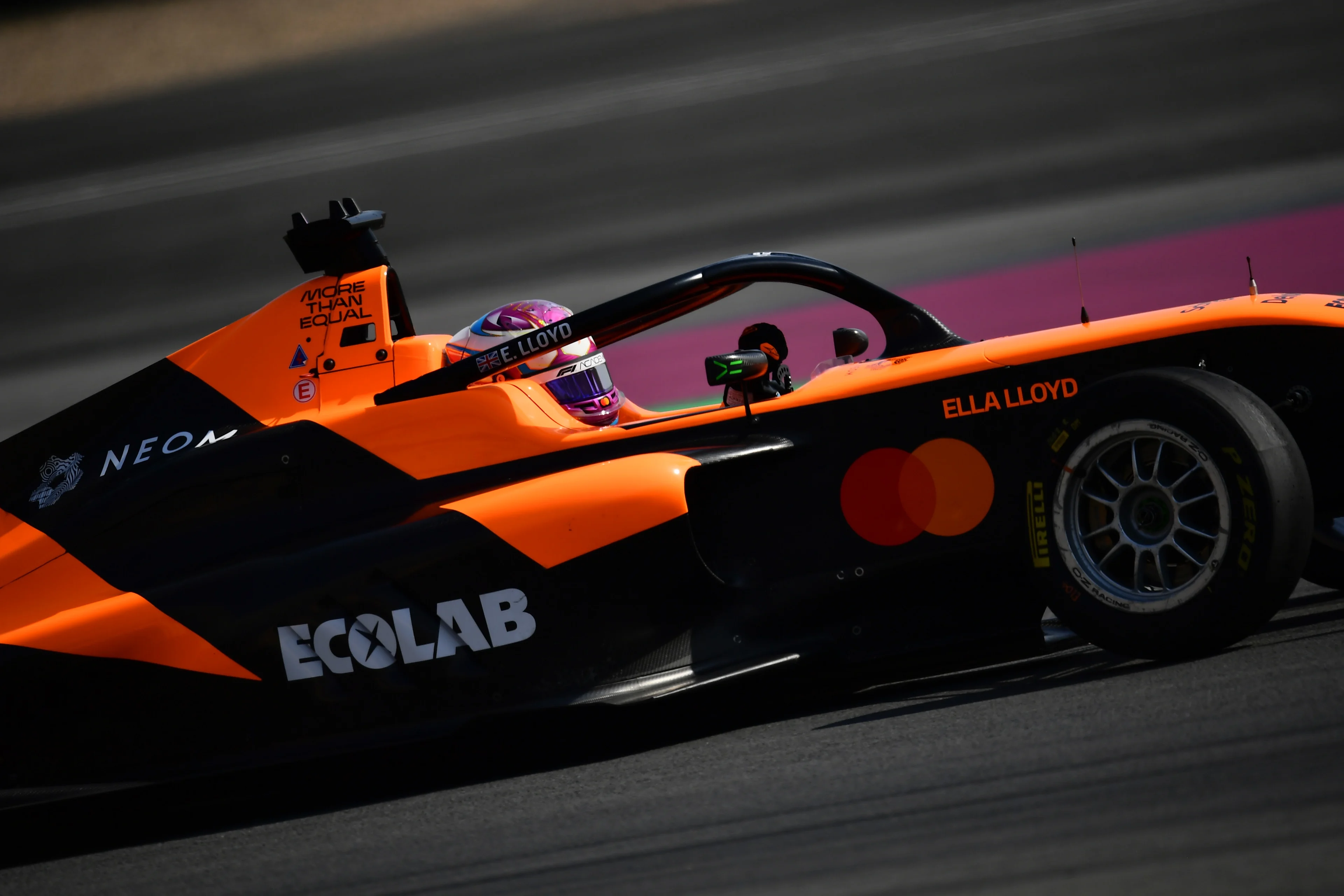 Image - Formula 1 - 2026 - Ella Lloyd Interview - F1 Academy Lessons and Championship Ambitions - 3